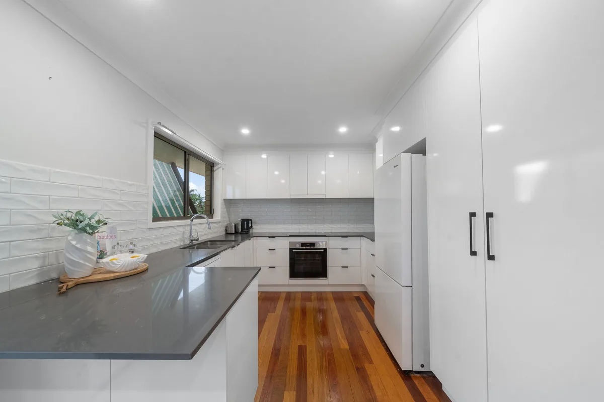 22 Burns Street, Capalaba QLD 4157, Capalaba - Thumbnail 5